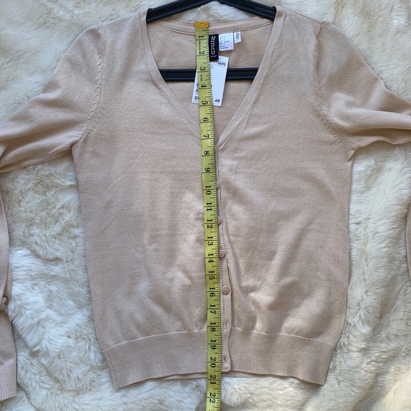 H&M Divided Cream Cardigan - Picture 8 of 8